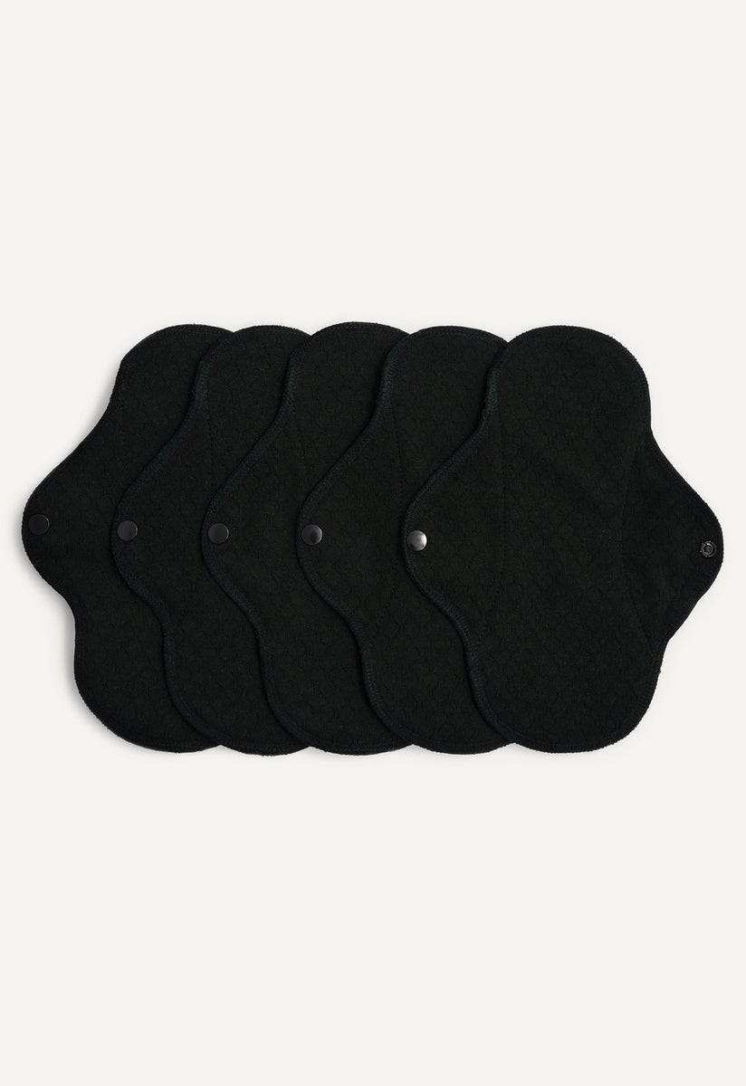 Reusable Sanitary Pads with fast absorption - Black